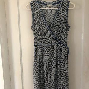 Max Studio size medium lightweight dress